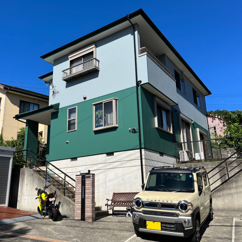 外壁・屋根塗装｜リフォームの施工事例｜新築・注文住宅・リフォーム｜三和建設株式会社｜伊豆・伊東市リフォーム後1
