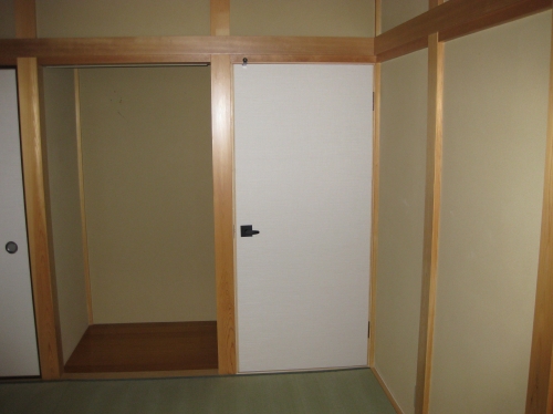 部屋改装（壁→出入り口ドア）｜リフォームの施工事例｜新築・注文住宅・リフォーム｜三和建設株式会社｜伊豆・伊東市リフォーム後1