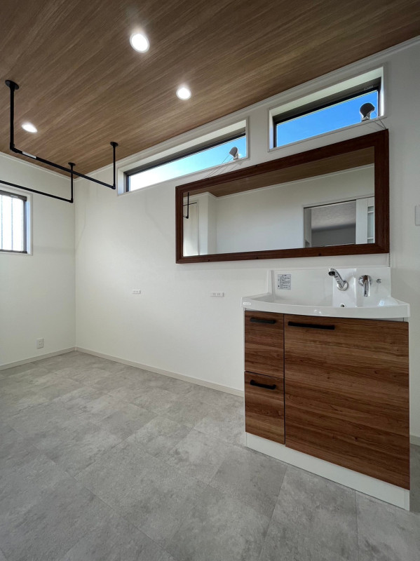 伊東市　住宅　新築　О様邸｜新築注文住宅の施工事例｜新築・注文住宅・リフォーム｜三和建設株式会社｜伊豆・伊東市ページ下部3