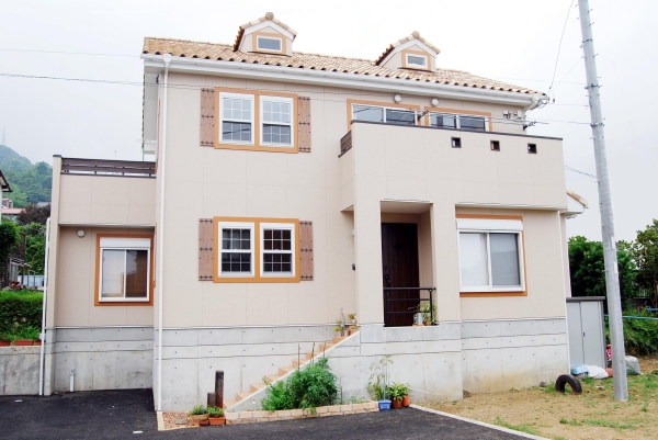 熱海市　新築　住宅　T様邸｜新築注文住宅の施工事例｜新築・注文住宅・リフォーム｜三和建設株式会社｜伊豆・伊東市