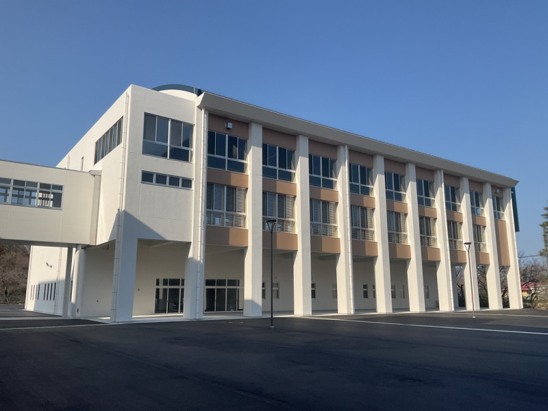 伊豆伊東高等学校　体育館｜店舗・公共施設の施工事例｜新築・注文住宅・リフォーム｜三和建設株式会社｜伊豆・伊東市