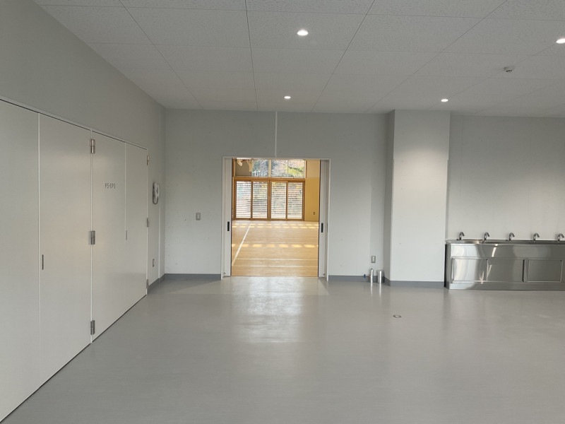 伊豆伊東高等学校　体育館｜店舗・公共施設の施工事例｜新築・注文住宅・リフォーム｜三和建設株式会社｜伊豆・伊東市ページ下部6